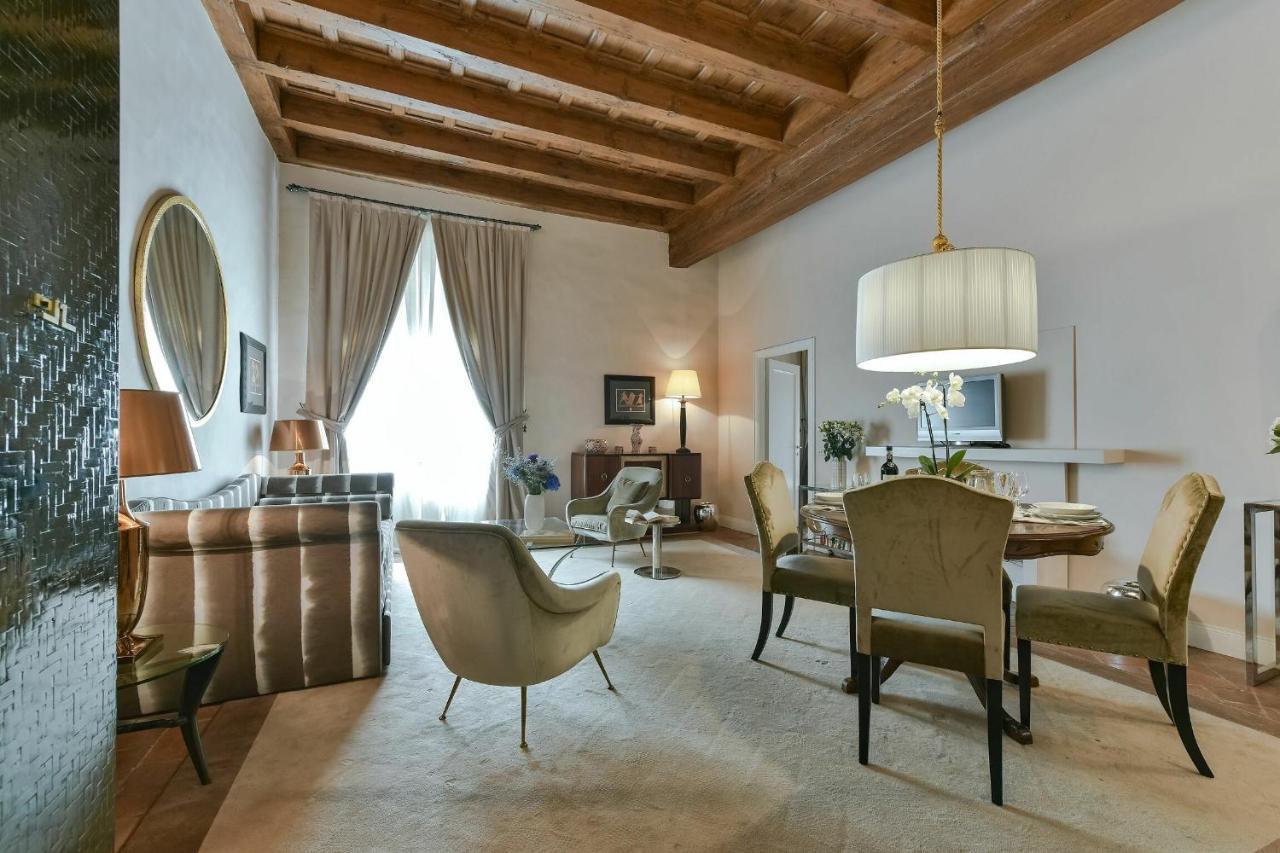Palazzo Medici Apartments Флоренция Экстерьер фото