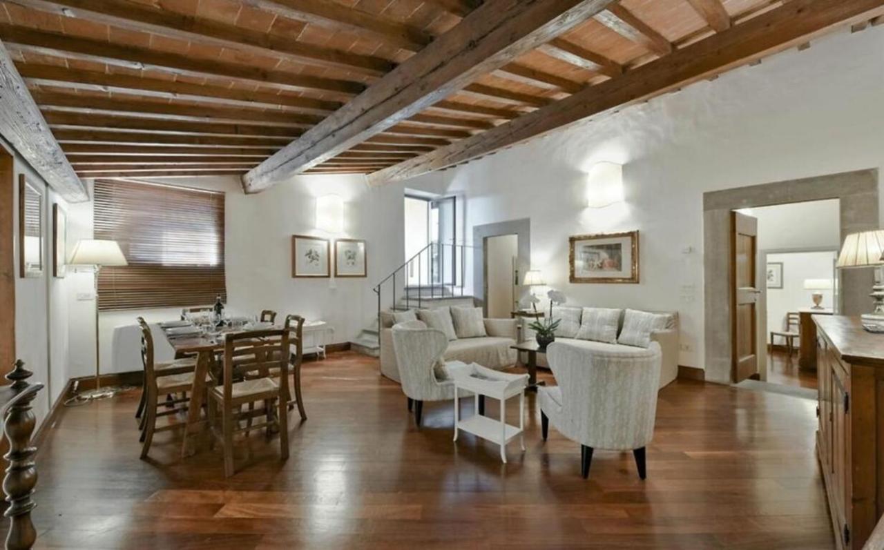 Palazzo Medici Apartments Флоренция Экстерьер фото