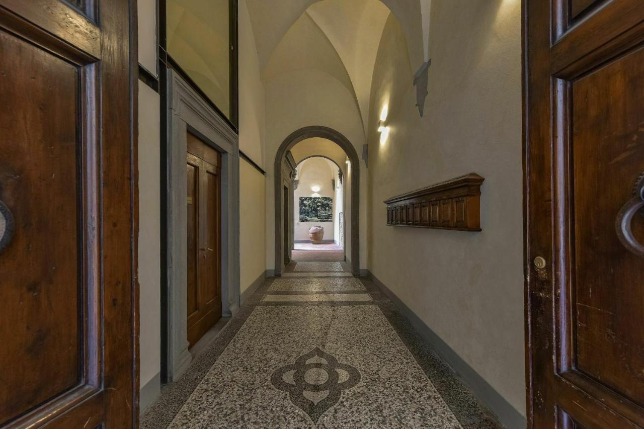 Palazzo Medici Apartments Флоренция Экстерьер фото